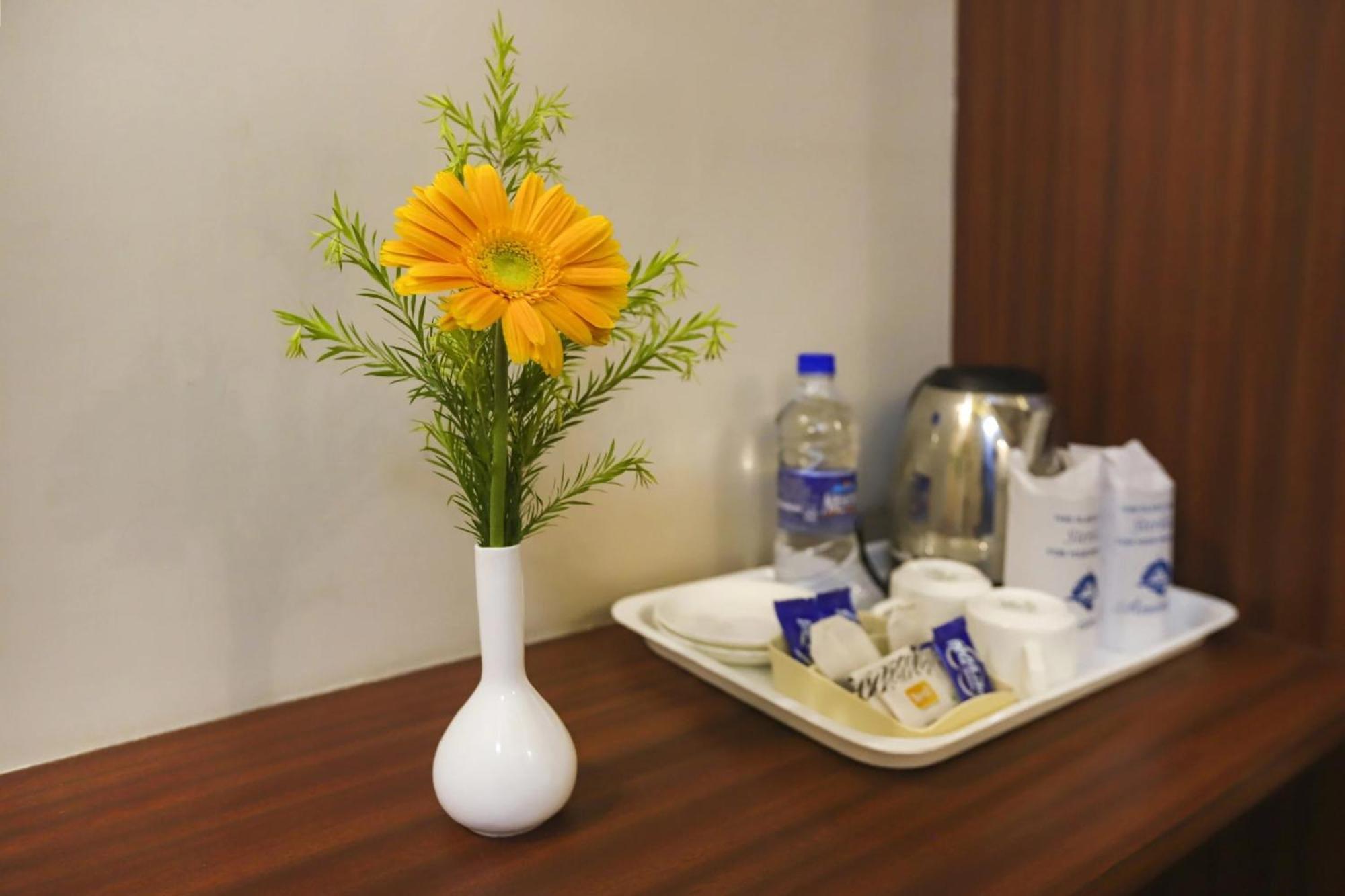 Super Townhouse Oak Lb Nagar Ramoji Hotel Hyderabad Luaran gambar