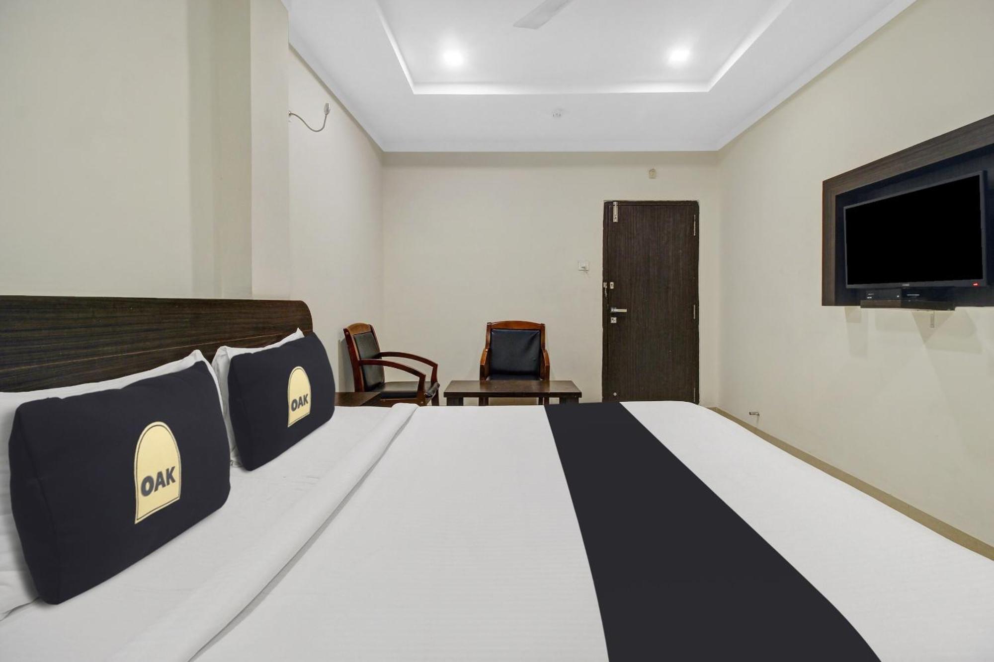 Super Townhouse Oak Lb Nagar Ramoji Hotel Hyderabad Luaran gambar